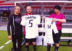 tumblr_m2yzdwcVia1qdhddvo3_250.gif