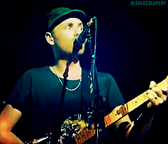 tumblr_m2zpl5cyLl1r4wu24.gif