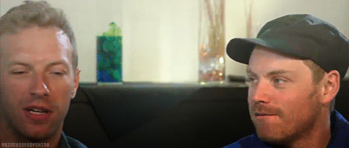 tumblr_m35ys0h7gC1qi96o6o2_r1_500.gif