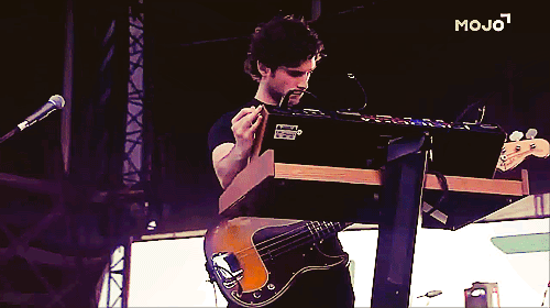 tumblr_m4tl64PnrU1r86rxco2_500.gif