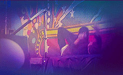 tumblr_m5we0eiwmE1r86rxco4_r1_250.gif