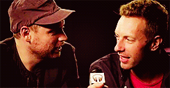 tumblr_m64m8fW2fh1r02ej7o2_250.gif