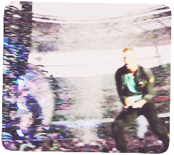 tumblr_m9oxpa1FJ41r5w8k5o6_r1_250.gif