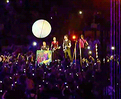 tumblr_m9t2xsNoWp1qi96o6o1_250.gif