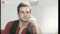 tumblr_malsgxxxk51rsc1gfo2_250.gif