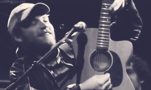 tumblr_mbscneXmJQ1r19mhko1_r1_500.gif