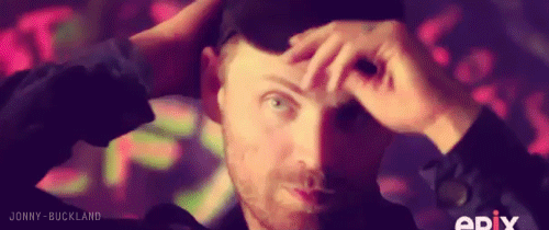 tumblr_mcd89jxfhy1r19mhko1_500.gif