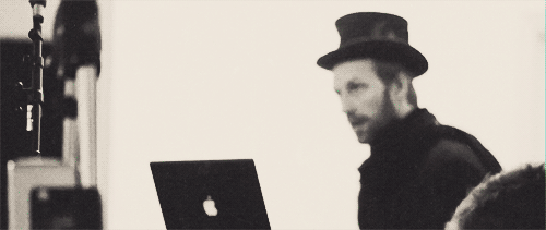 tumblr_mdntmfCCVw1qengweo1_500.gif