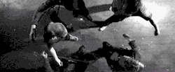 tumblr_mdr0n4Hvgk1rwayvco2_250.gif