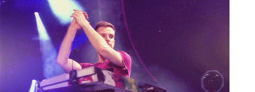 tumblr_me7l0vFEYt1r1t8yho1_500.gif