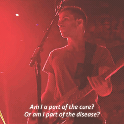tumblr_mflkog3awD1r549mqo8_r1_250.gif