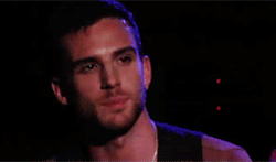 tumblr_mjgta65NkC1qbpx97o1_250.gif