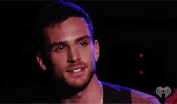 tumblr_mjgta65NkC1qbpx97o2_250.gif