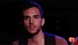 tumblr_mjgta65NkC1qbpx97o3_250.gif