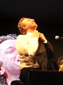 tumblr_mo40fiNBkL1rlqhgxo4_250.gif