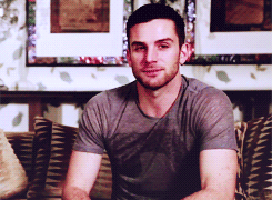 tumblr_mroz41beX01qbpx97o1_250.gif
