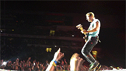 tumblr_n2t93gIZq71qd03kzo5_250.gif