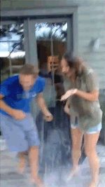 tumblr_narq9aJxx11s44t00o3_250.gif