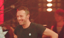 tumblr_nmv2ca3Kub1r6vlyio6_250.gif