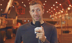tumblr_nmv2ca3Kub1r6vlyio8_250.gif
