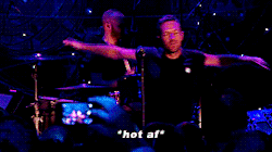 tumblr_nnsugamaJu1s44t00o8_250.gif