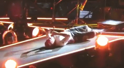 tumblr_oaop165SZl1uhyuajo3_400.gif