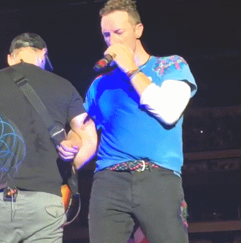 tumblr_objr7302IG1uhyuajo2_400.gif