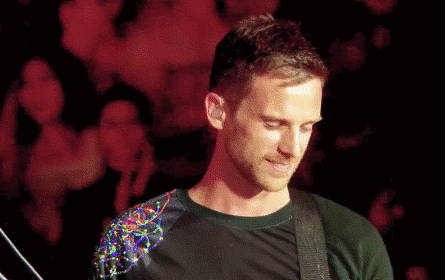 tumblr_ocbvcfMN5A1td3re0o1_500.gif