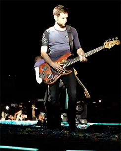 tumblr_ocw95yKgSL1qdxsuyo2_250.gif